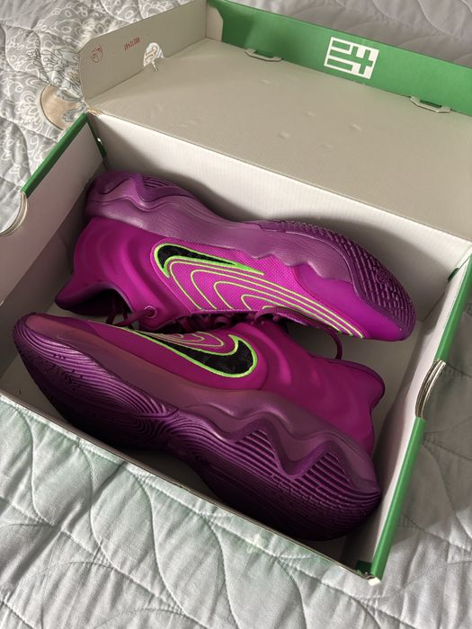 Кроссовки баскетбольные giannis immortality 4