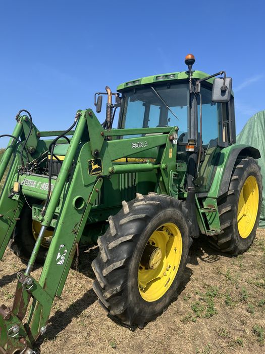 John deere 6300 cu incarcator