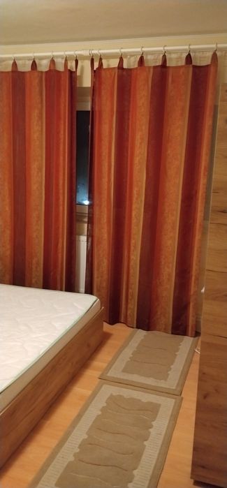 Închiriez apartament  2 camere