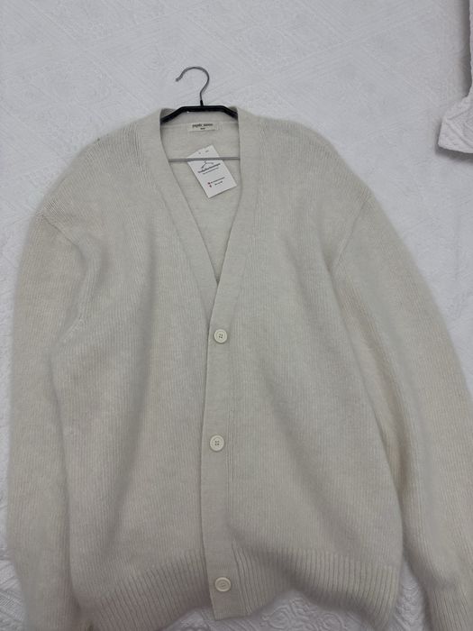 Кардиган из ангоры