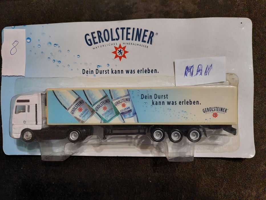 Метални камиончета