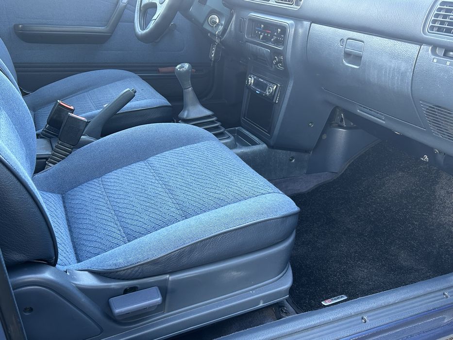 Продам хорошую мазду