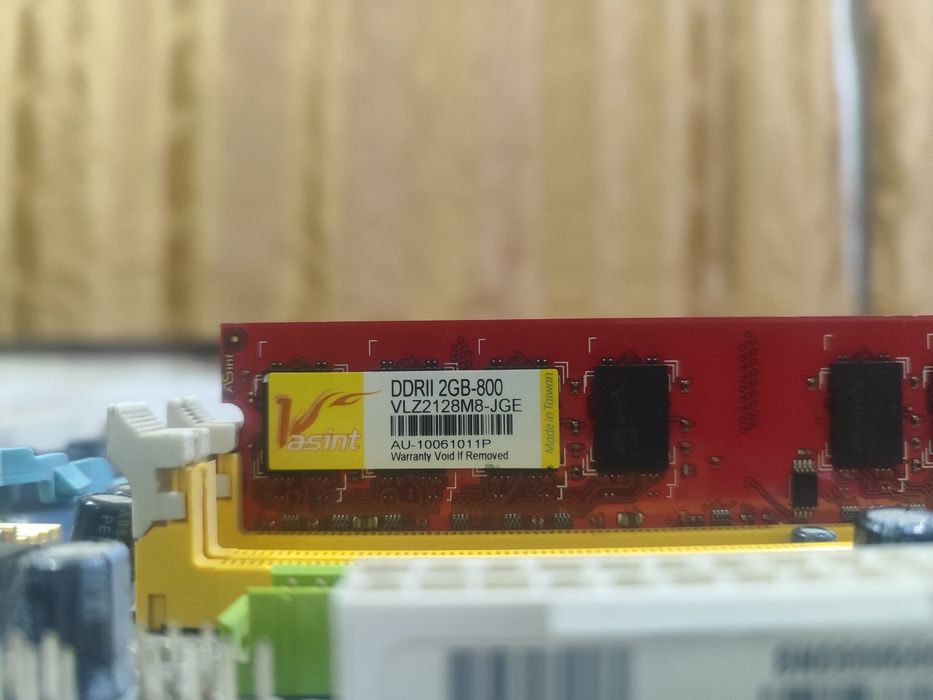 Gigabyte GA-P31-ES3G