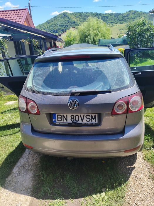 Volkswagen Golf Plus 2010 benzină, 3.773 € — imagine 2
