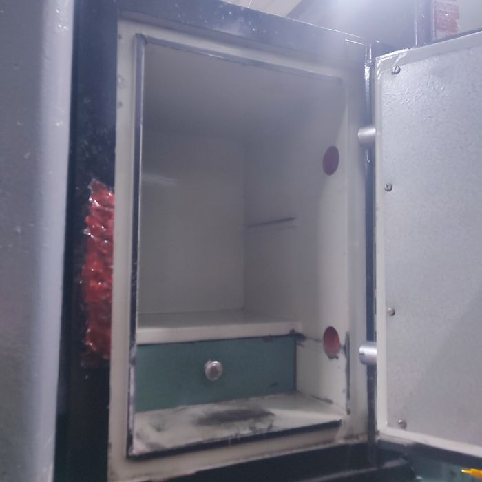 Сейф огнеупорный