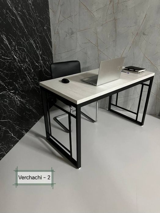 Loft uslubida stol