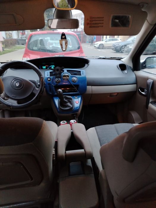 Vând RENO GRAN SCENIC 2   ( 7 locuri )