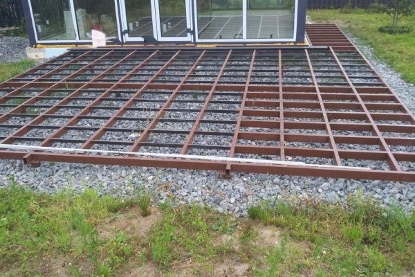 Подиум  Сахна из металлоконструкций лесницы пожарные быстро качественн