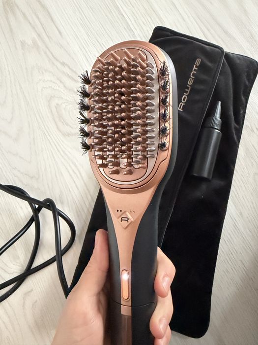 Perie Rowenta Hair Therapist - garantie noiembrie 2026