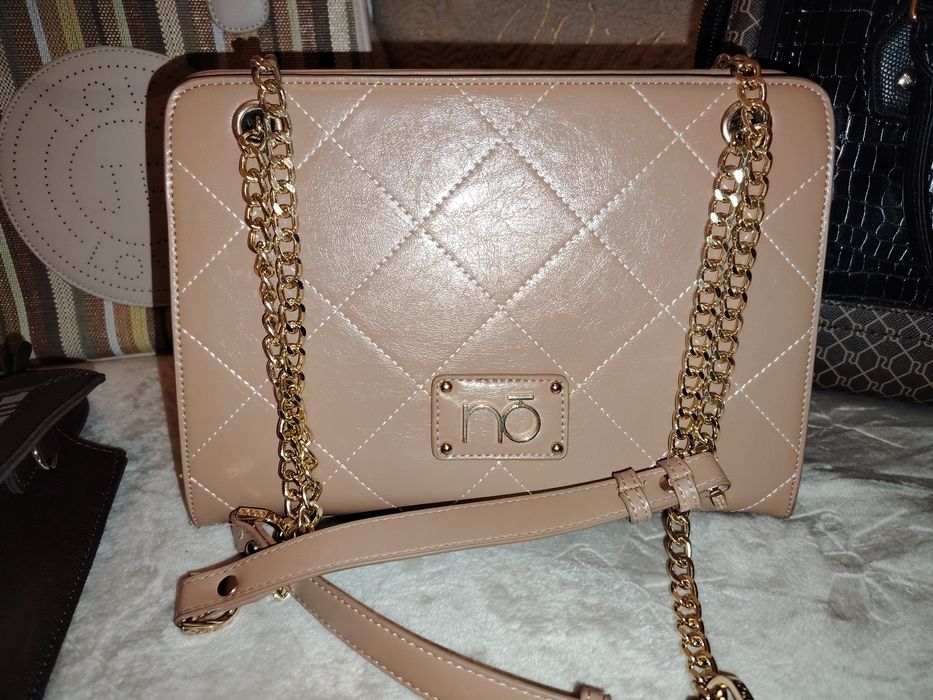 Всички чанти за 80 евро.Нови