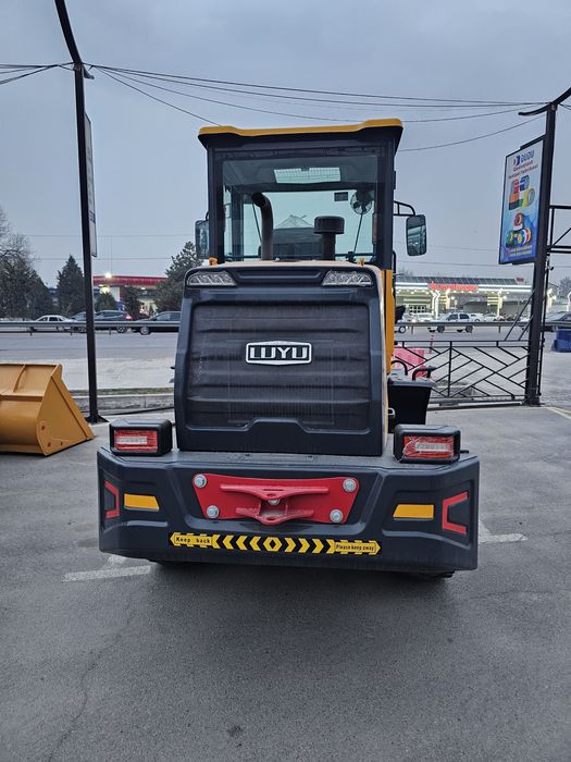 Погрузчик 0.5куб в Ташкенте