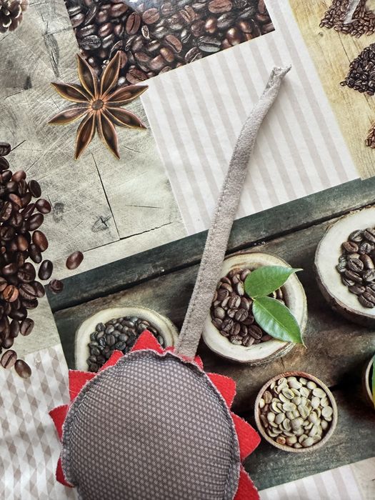 Tiny Love музикален шезлонг-люлка