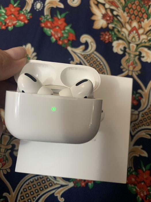 Оригинальный Наушник AirPods Pro