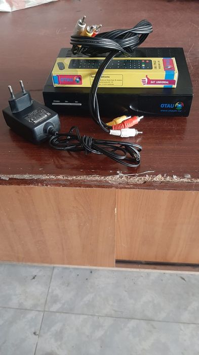 Продам тюнера Отау 2шт комплект