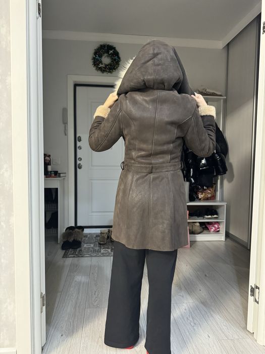 Продам дубленку и жилетку