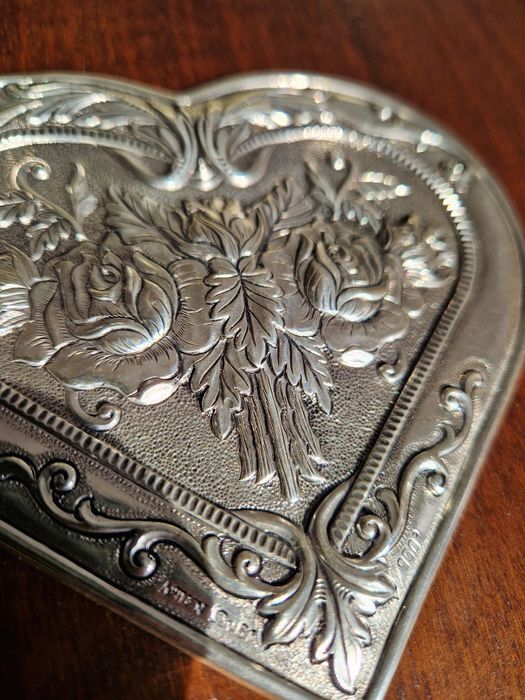 Album foto de timp lux sau Guestbook