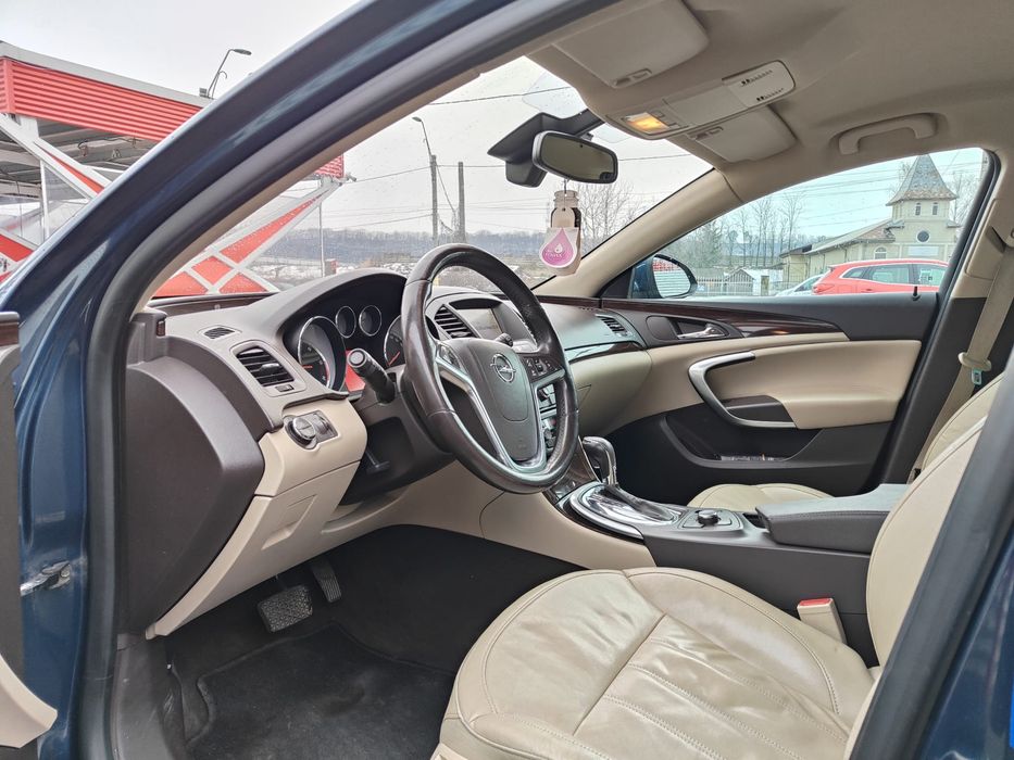 Opel Insignia 2013