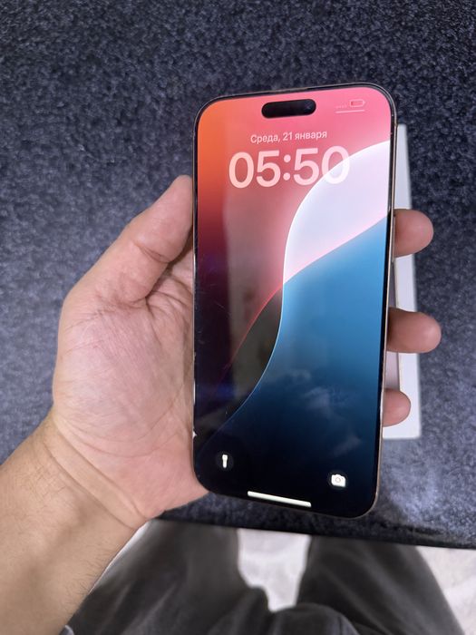 iphone 16 pro max pamit 256g holati zor oynasida bor oqip qlila