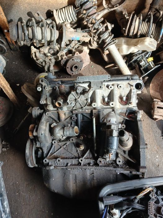 Ауди с4 матор 2.3