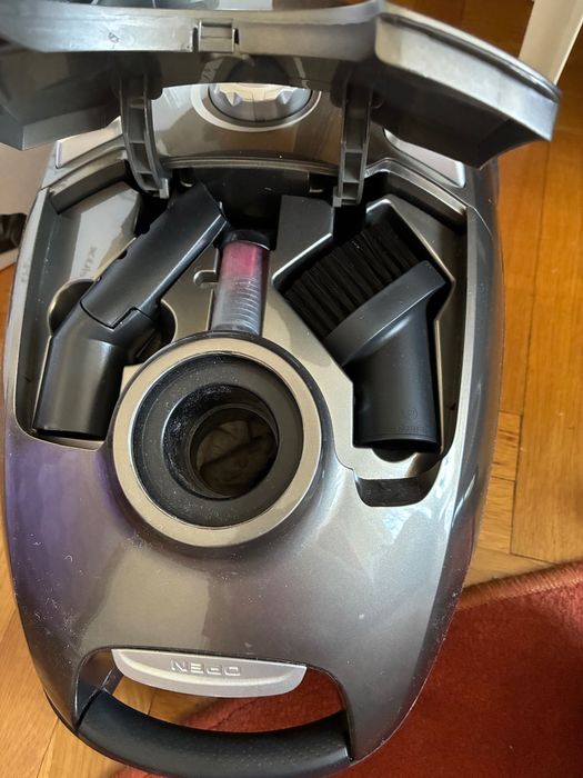 Aspirator cu sac Electrolux