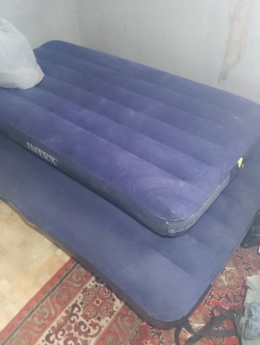 Матрас надувной,.