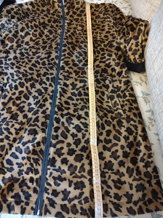Palton/pardesiu leopard, captuseala vatelina subtire