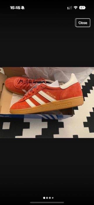 Adidas spezial.