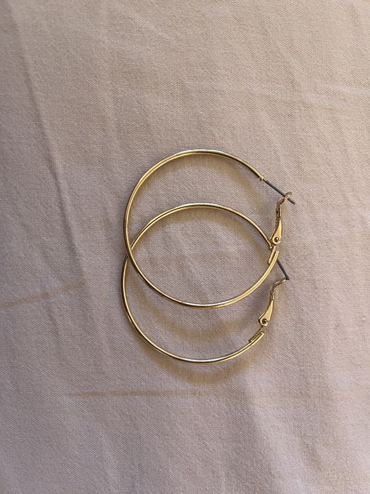 Различни видове обеци