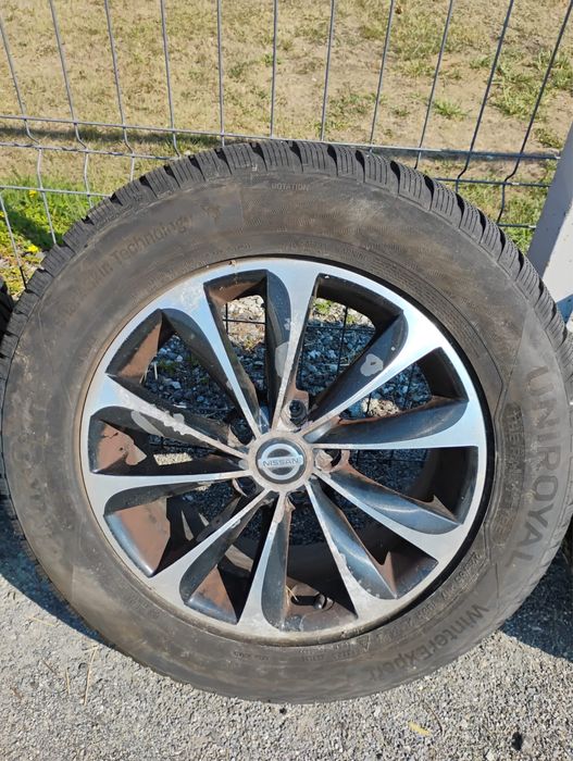 Jante aliaj Nissan cu anvelope iarna 225/65/r17