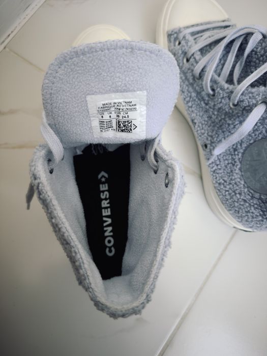 Нови Converse, размер 39