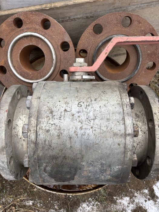 Продам шаровый кран с фланцами d 150