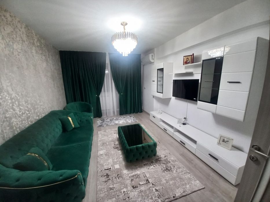 Închiriez apartament sector 3