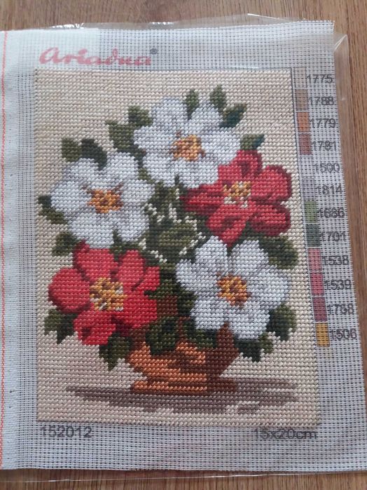 Щампирани гоблени-ушити