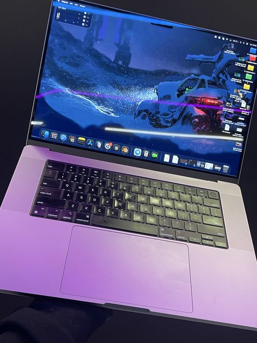 Macbook pro m1 pro 32/512 full kompket 100% 9 sikl