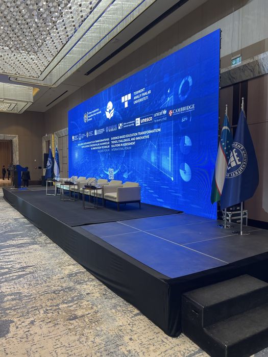 аренда лед экран монитор светомузыка колонка подиум конфетти пушка