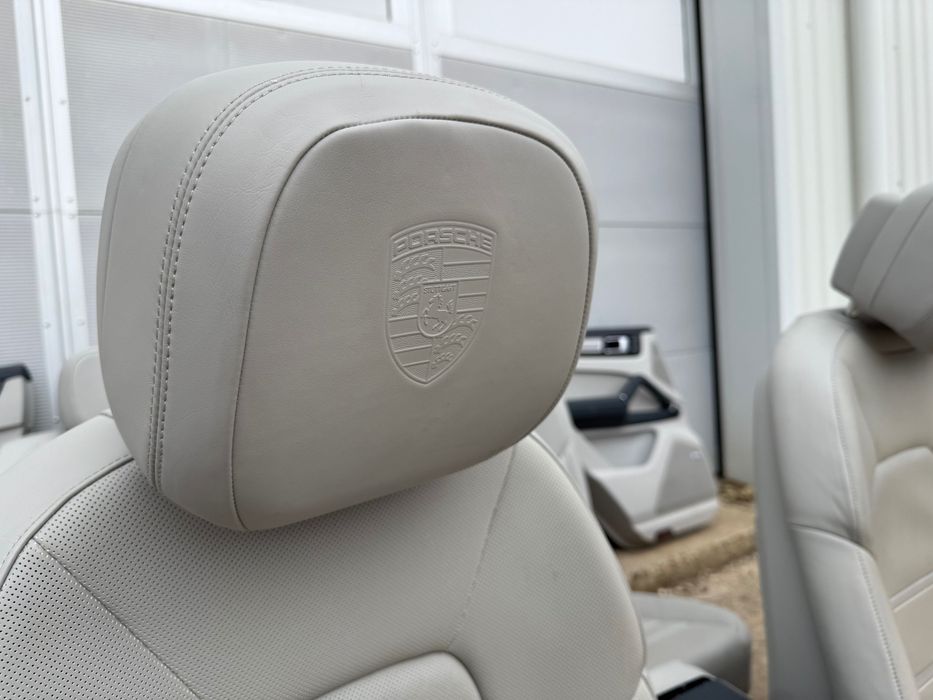 Interior complet Porsche Cayenne 9Y incalzit + ventilat