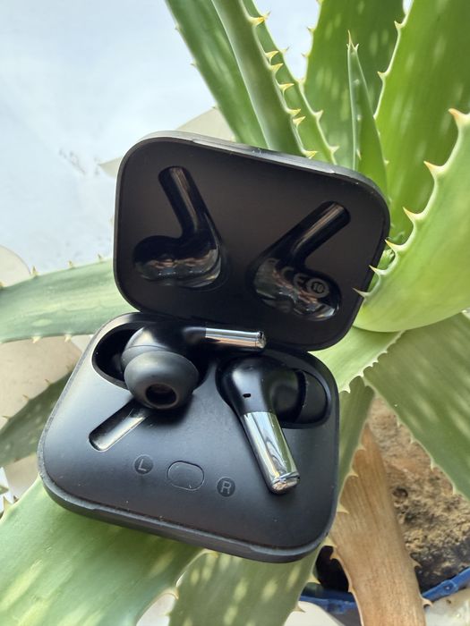 OnePlus Buds Pro чёрный