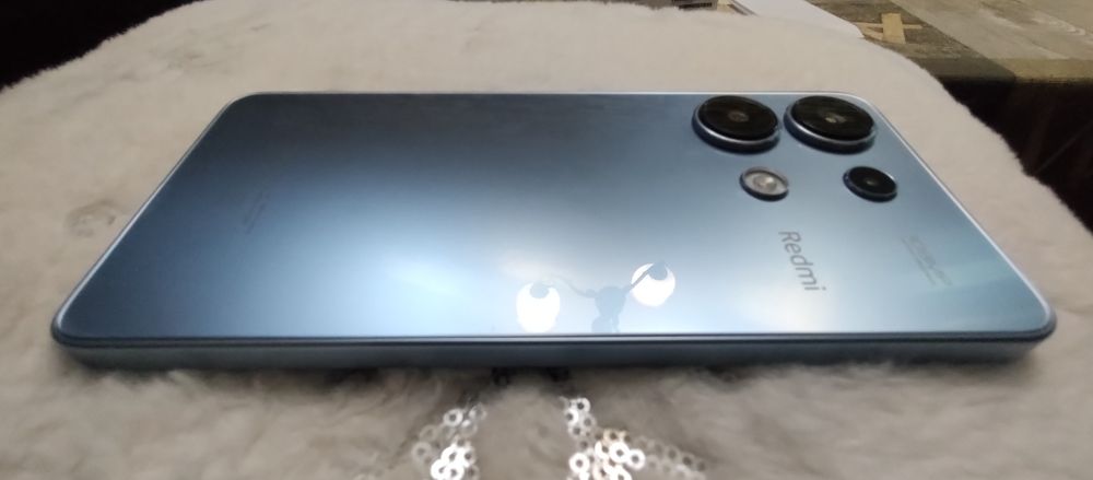 Xaomi redmi note13 с гаранция!