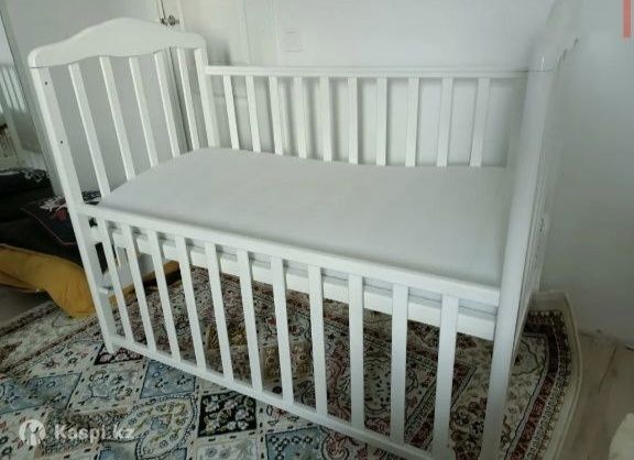 Кровать детская деревянная матрац в подарок