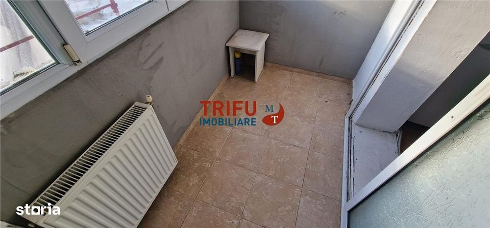 Apartament 2 camere etaj intermediar zona Sub Stadion