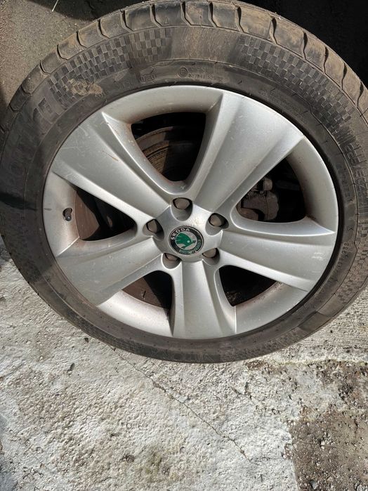 jante R17 originale skoda yeti ET 45