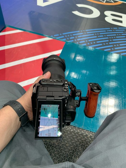 Полнокадровая камера Sony alpha 7iv