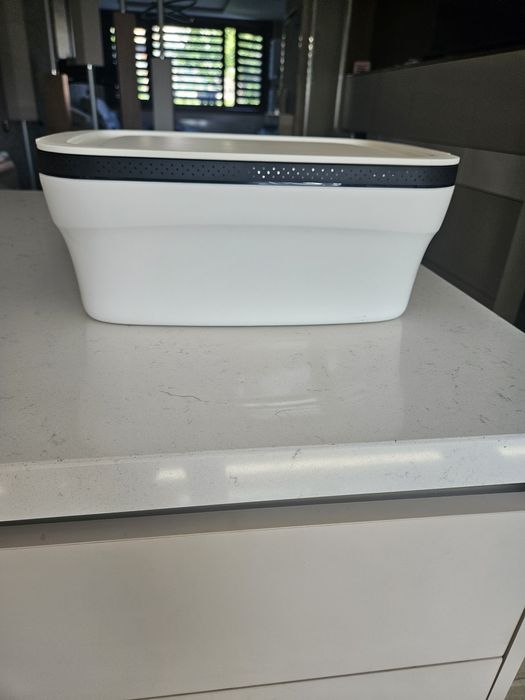 Кутия за хляб Tupperware