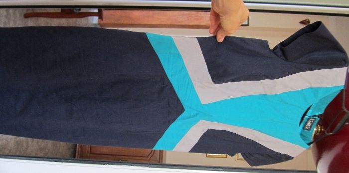 Продавам нова рокля Елизабет