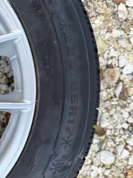 Джанти със зимни гуми BMW 225/65/17
