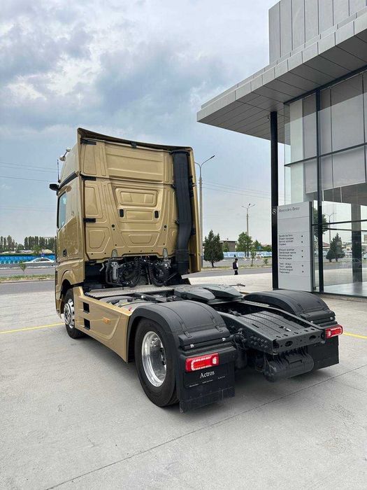 Предзаказ Mercedes-Benz Actros 1851 LS