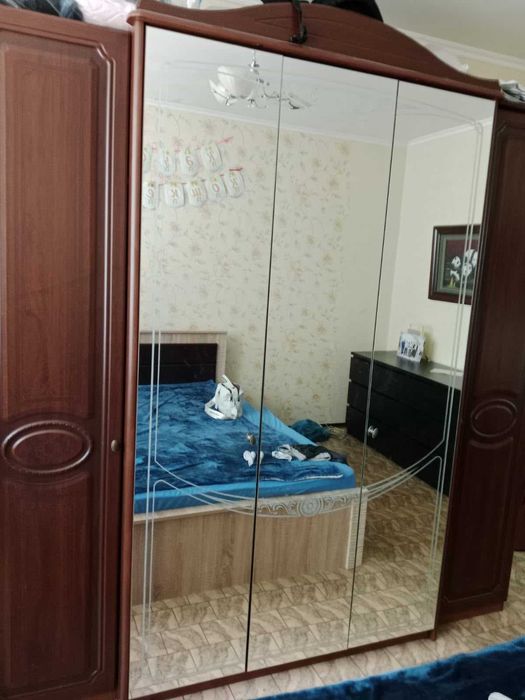 Продается шкаф для спальни