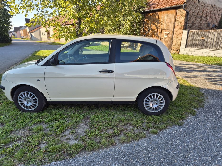 Lancia Ypsilon 1.2