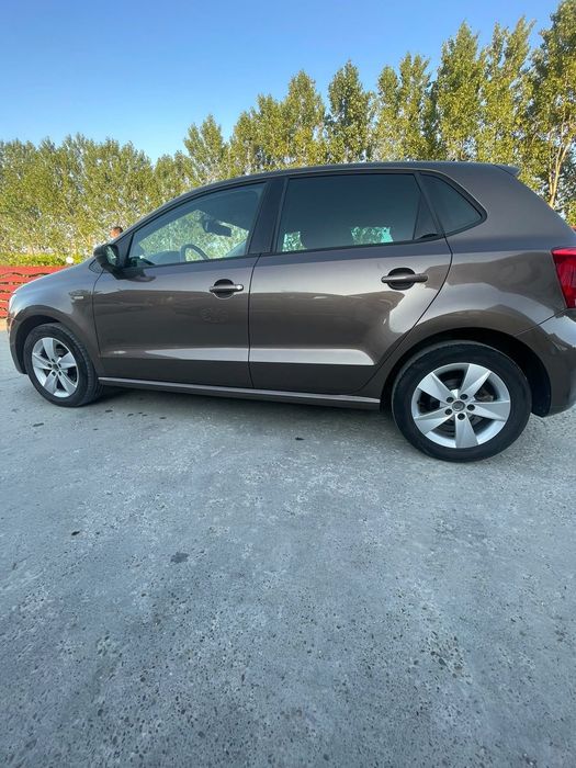 VOLKSWAGEN Polo 2013 — imagine 2