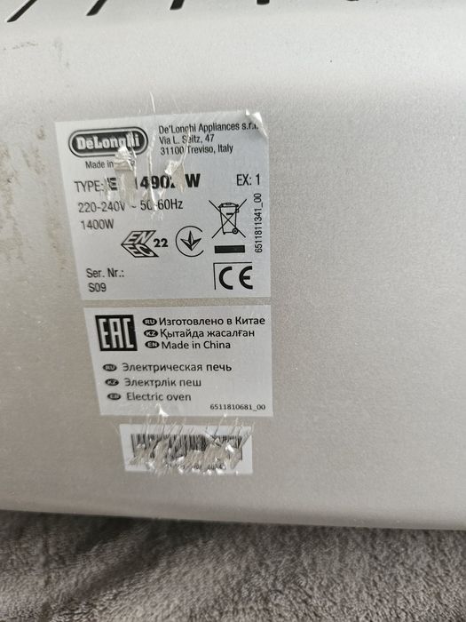 Cuptor electric Delonghi